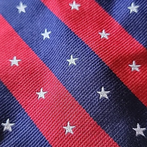 NWT Brooks Brothers Red and Blue Striped Star Tie - Picture 4 of 5